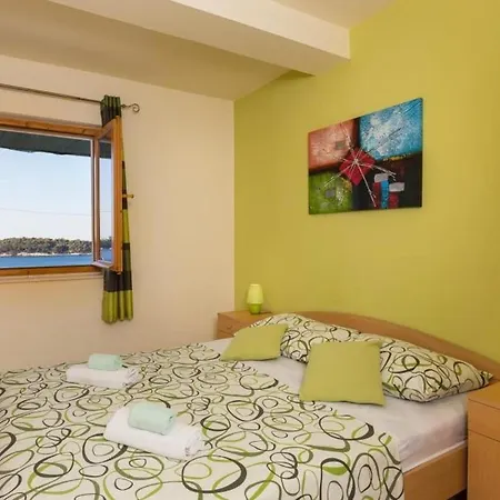 דירה Lovro - One Bedroom With Terrace And Sea View *
